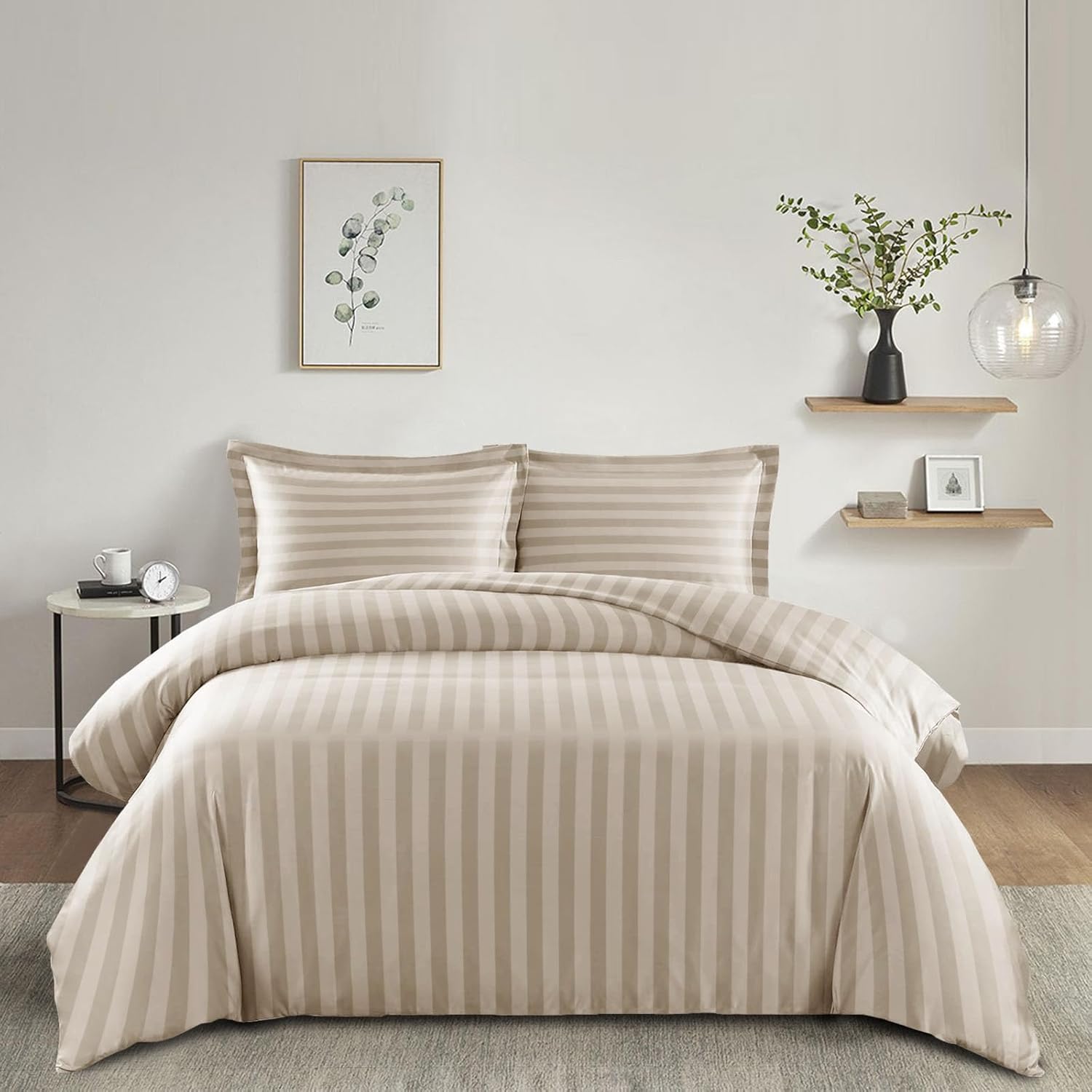 Imperial Rooms King Size Duvet Cover Sets Reversible Stripes Satin Bedding Set with Pillowcases Breathable Microfiber Duvet Covers (Beige 230x220 Cm)