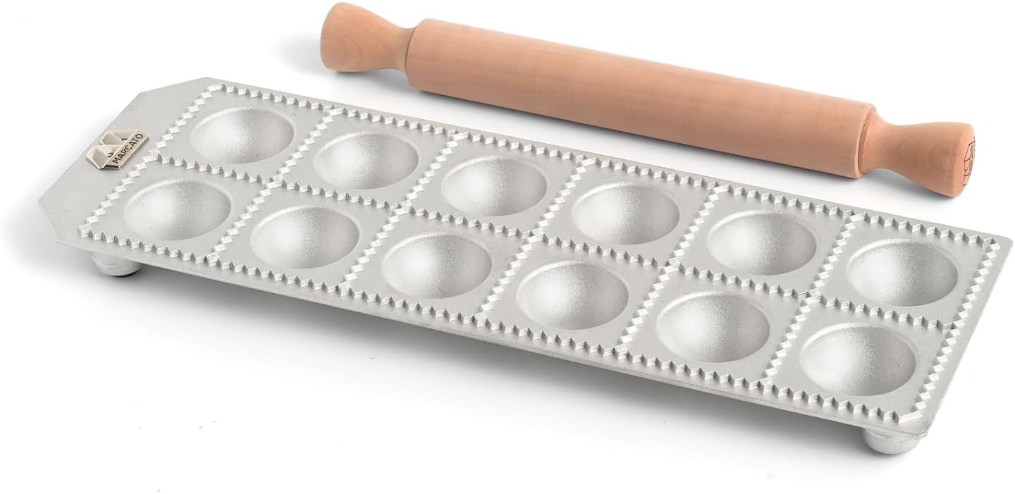 Ravioli Maker Press, Ravioli Machine, Homemade Ravioli Cutter, 50 mm Round Cut, Ample Filling Space, Wooden Rolling Pin Included, Made in Italy
