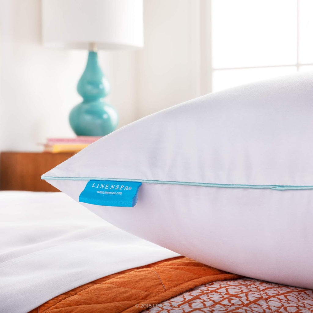 Shredded Memory Foam Pillow 70 x 40 cm with Cooling Gel Encasement – Firm Bed Pillow, Support for Shoulder and Neck – Removable Cotton Cover, White