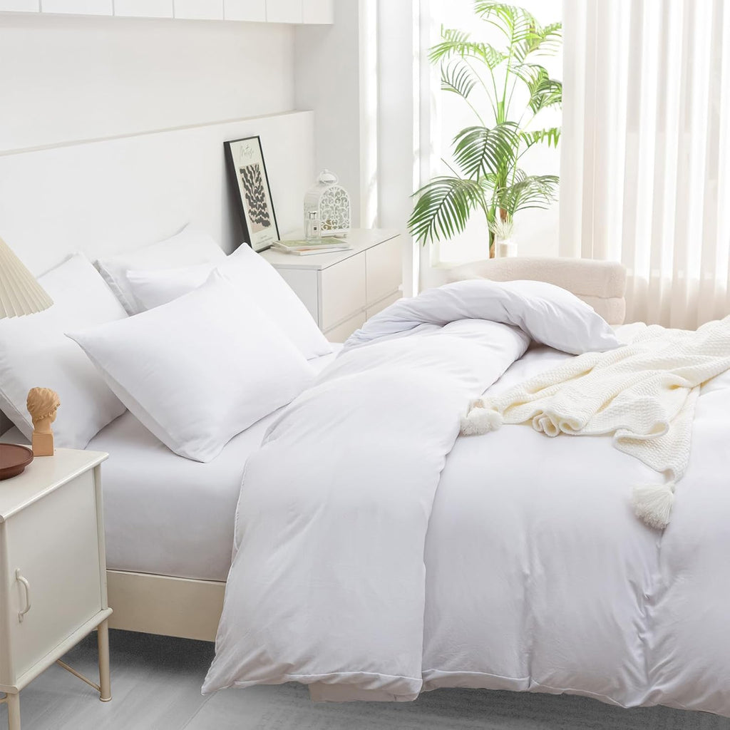 Double Duvet Cover Set - Pre-Washed Microfibre Bedding Set for Added Softness & Comfort - Lightweight Premium Quilt Cover Set for All Seasons With Zipper Closure