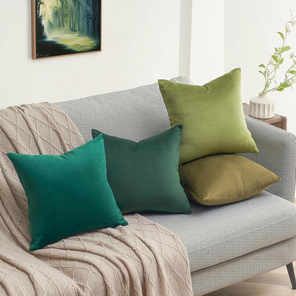 Green Cushion Covers 45cm x 45cm for Livingroom Large Fluffy Cushions Sofa Scatter Decorative Velvet Pillow Cover 18 x 18 inch Set of 4 for Bedroom