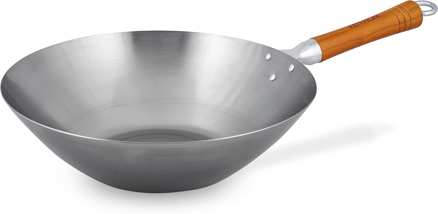 Non-Stick Wok Set, 31cm, Seasoning Wok with Natural Patina Surface, Non-Induction, Wooden Handle, Includes Pan with Lid, Utensils & Recipe Book