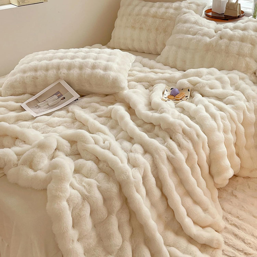 Faux Rabbit Fur Luxury Plush Sherpa Throw Blanket Reversible Fuzzy Warm Cozy Fluffy Fur Blanket for Bed Sofa Couch Home Decor (Cream, 130 * 150cm)