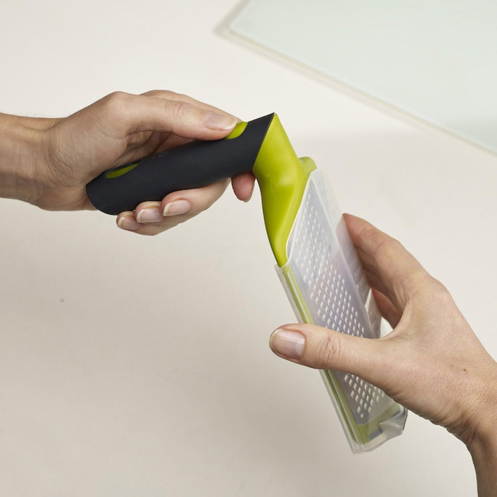 Twist - 2 in 1 grater, Course and Fine, Dishwasher Safe - Green