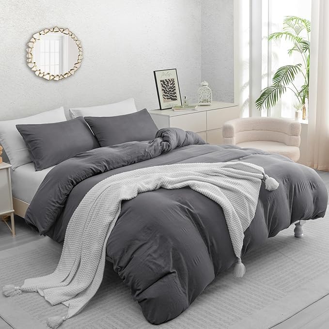 Single Duvet Cover Set Pack Of 4 - Pre-Washed Microfibre Bedding Set for Added Softness & Comfort - Lightweight Premium Quilt Cover Set for All Seasons With Zipper Closure