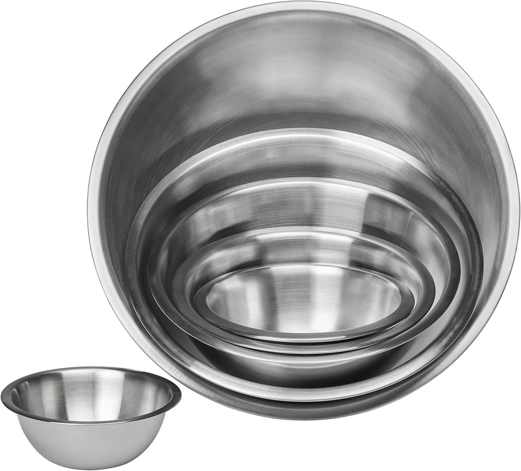 Stainless Steel Mixing Bowl 26 cm Diameter, Perfect Tool for Food Preparation and Serving Freshly Produced Food, 2.8 Litre Capacity, Dishwasher, Fridge and Freezer Safe