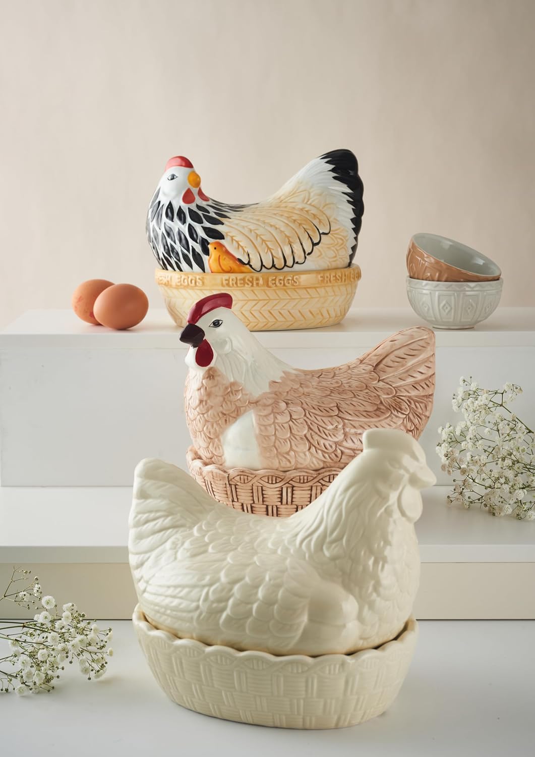 Mason Cash Rise & Shine Egg Nest | Rustic Farmyard-Style Kitchen Tidy & Egg Storage | Chip-Resistant Dolomite | Decorative Hen Design