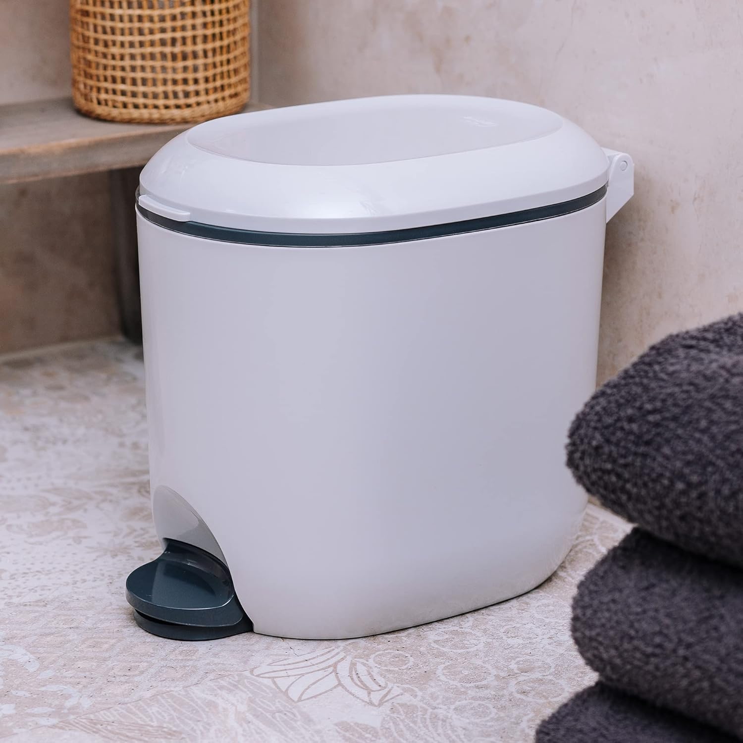 Premium Deluxe Bathroom Office Pedal Bin with Inner, 3.5 Litre, Light Grey & Charcoal Grey Secondary image