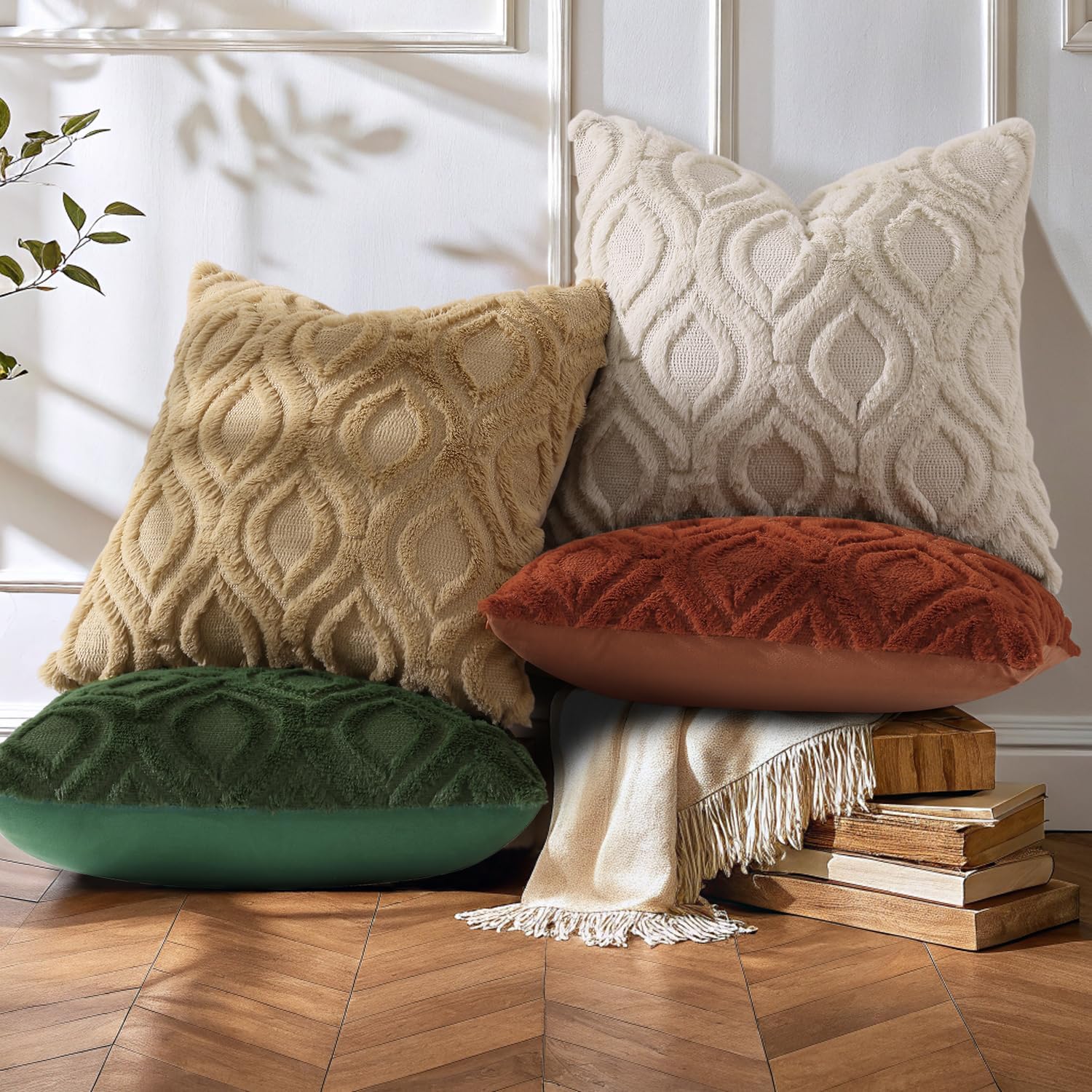 Set of 2 Faux Fur Cushion Covers 45x45 cm, Decorative Soft Plush Fluffy Velvet Cushion Cover 18X18 Inch,Square Boho Neutral Pillow case for Sofa, Beige
