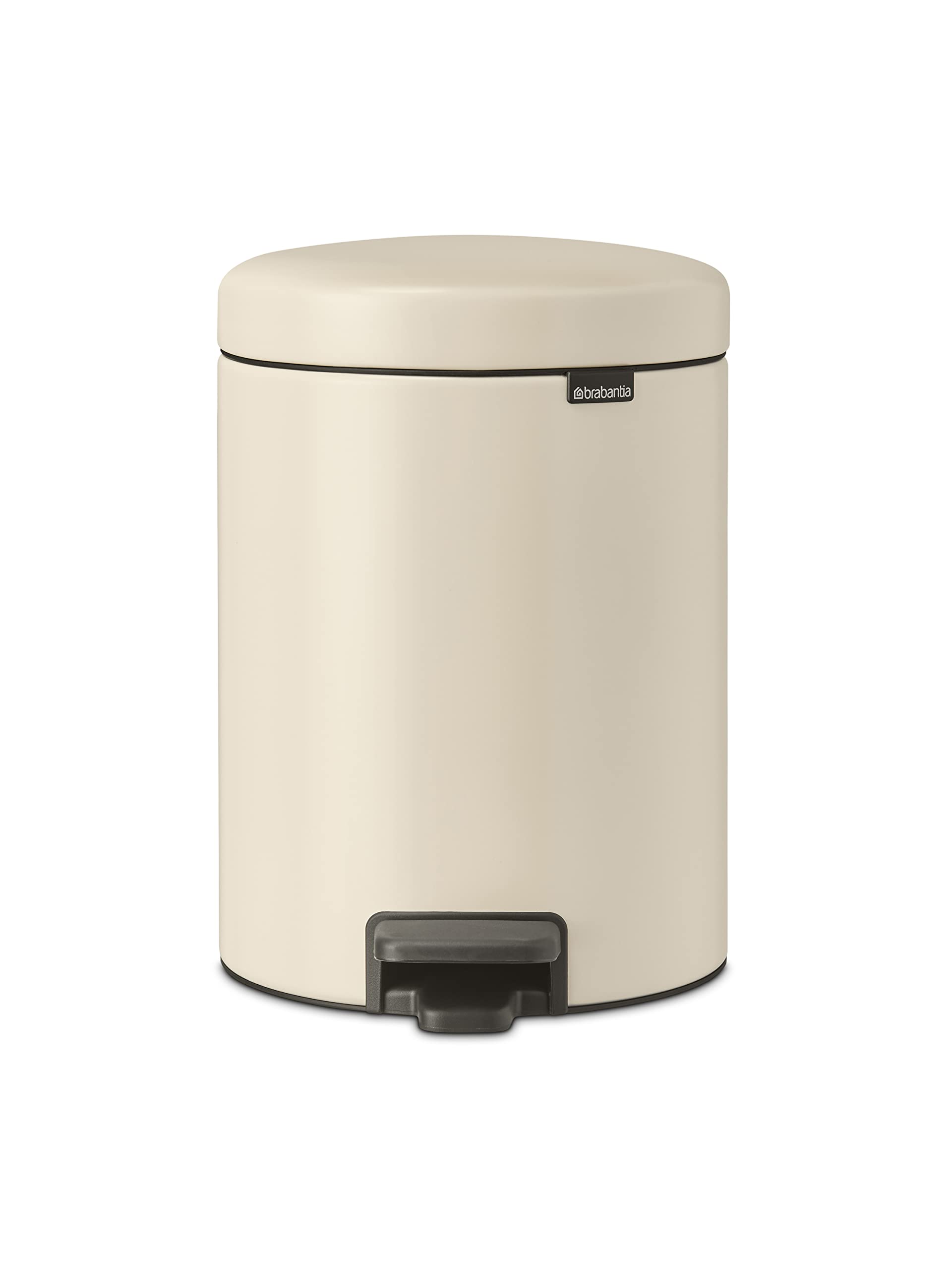 NewIcon Pedal Bin 5L - Small Waste Bin for Bathroom or Toilet - Soft Closing Lid - Light Pedal Operation - with Removable Inner Bucket - Non-Slip Base - Soft Beige - 21 x 27 x 29 cm