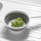 518406 Pop & Store 2 Pack Collapsible Food Colander with Handle, Set Includes 16.5cm & 24cm, White and Grey, Plastic