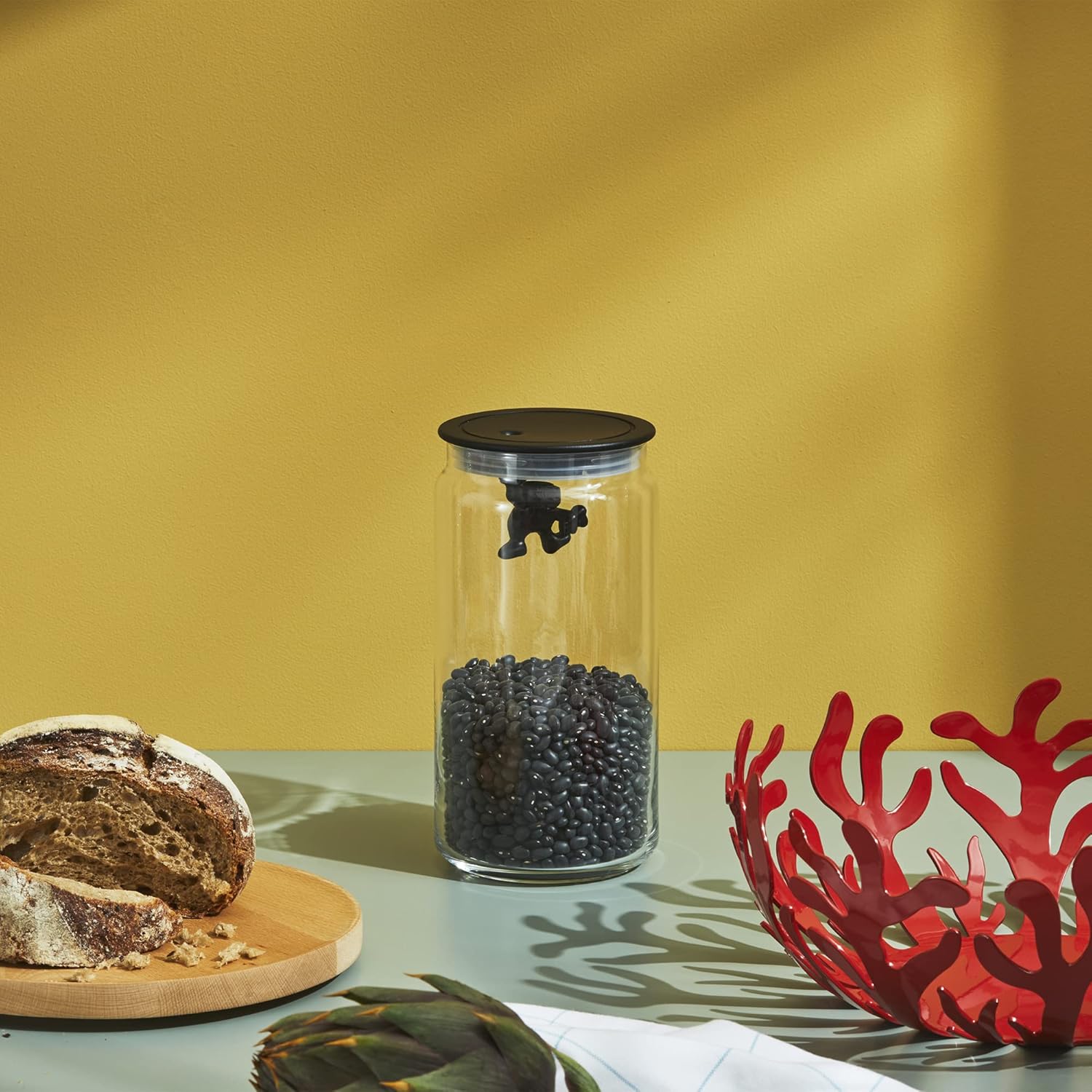 AMDR06 B Glass Gianni Jar A Little Man Holding On Tight Large Kitchen Box with Hermetic Lid in Thermoplastic Resin, Black, 140 cl