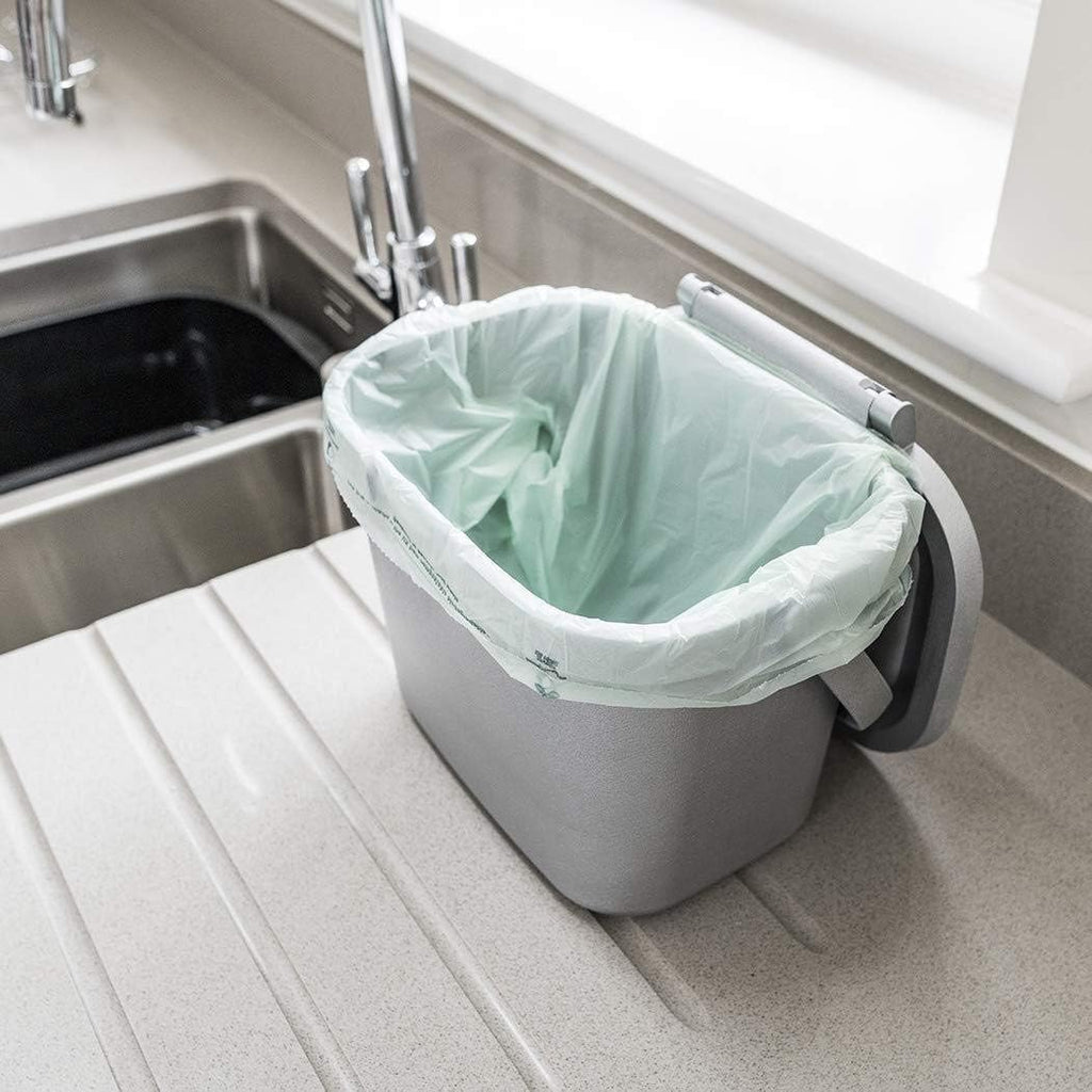 518252 Everyday Kitchen Food Waste Compost Caddy Bin, 4.5 Litre, White/Metallic Sliver, Silver, 4.5ltr