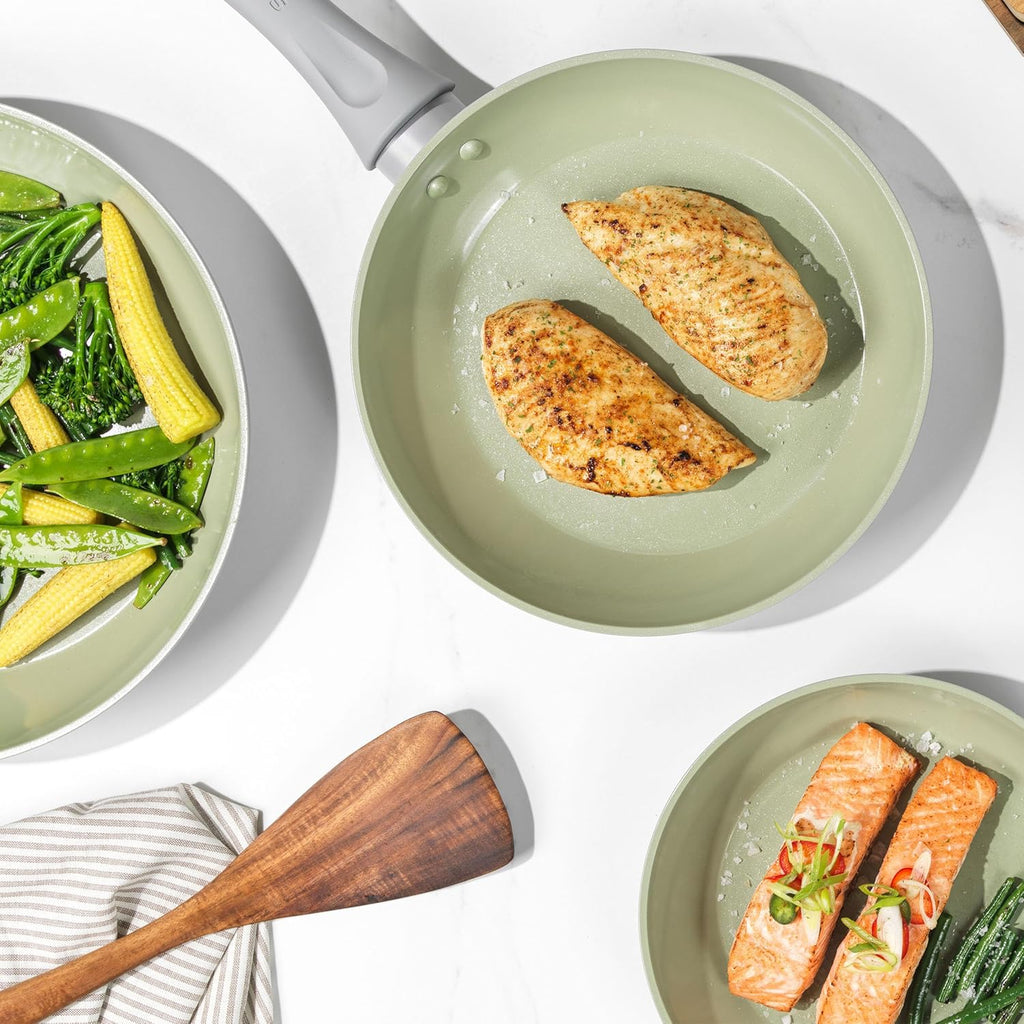 Earth 20cm Frying Pan – Healthy Ceramic Non-Stick Coating, PFAS-Free Induction Cookware, Small Aluminium Egg Pancake Cooking Skillet, Easy Clean, PFOA/PTFE-Free, Stay Cool Handle, Green