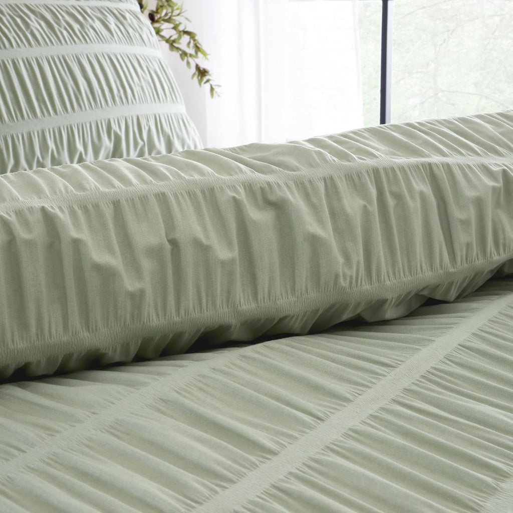 Seersucker King Duvet Cover Set with Pillowcases Sage Green
