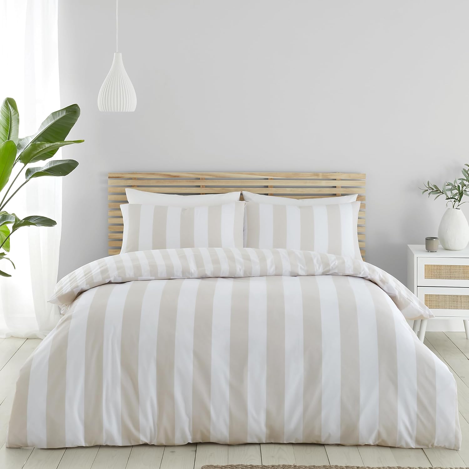 Catherine Lansfield Cove Stripe Reversible King Duvet Cover Set with Pillowcases Natural Main image