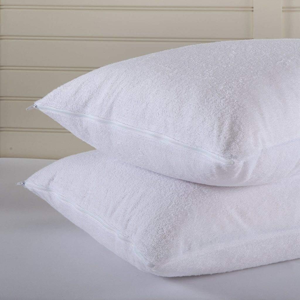 Terry Towelling Waterproof Zipped pillow protector 50x70cms Main image