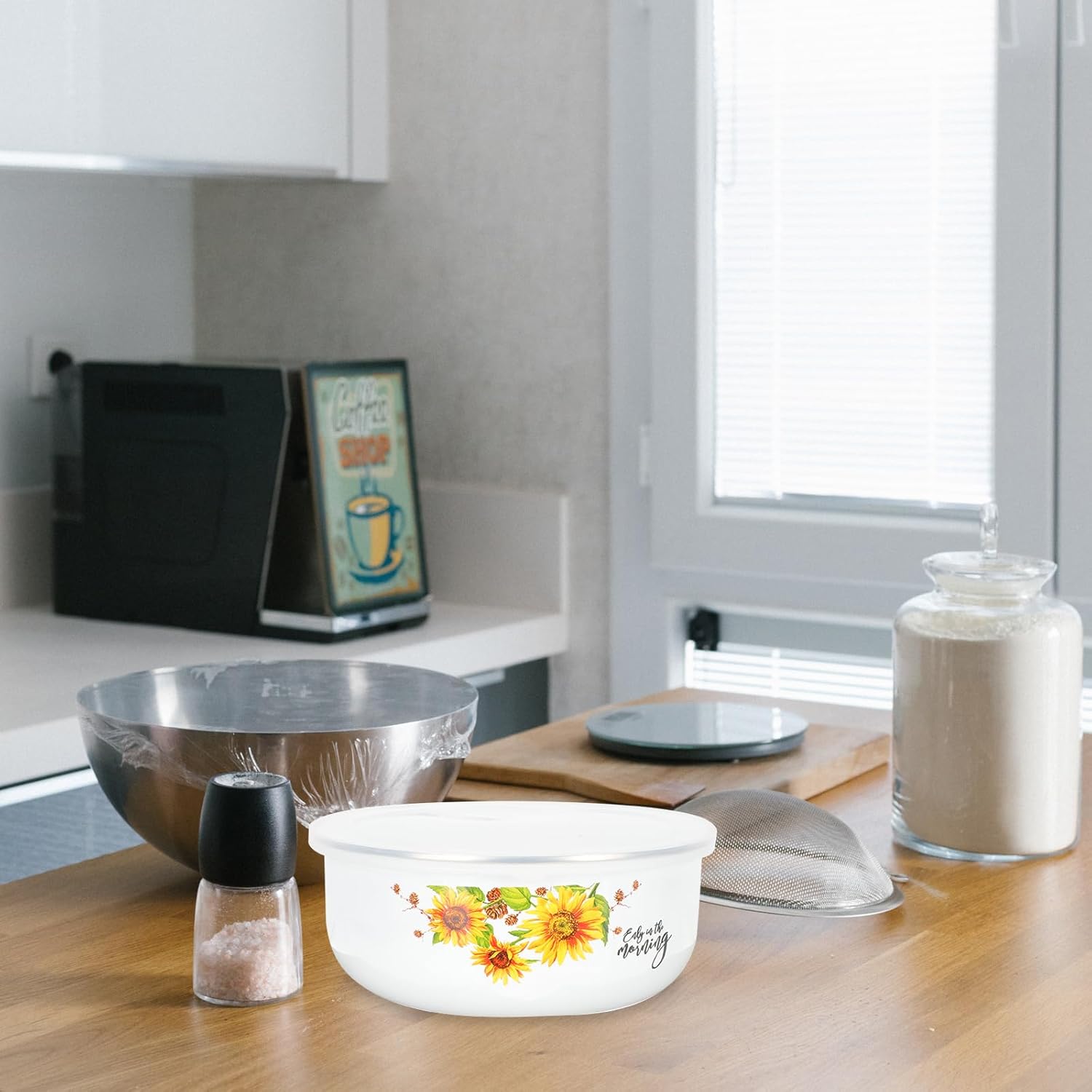 5pcs Mixing Bowls Sets Enamel Prep Bowls with Lid Floral Nesting Salads Bowls Prepared Bowls Food Container Bowl for Kitchen Serving Fruit Cereal Sugar Candy Ice Cream