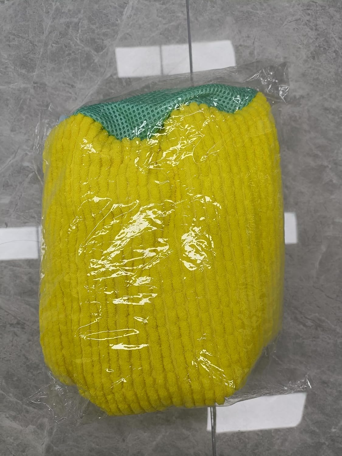 Shoe Washing Machine Bag, 1Pcs Yellow Reusable Laundry Shoe Bag Shoe Cleaning Bag, Shoe Wash Durable Bag For Washing Machine With Premium Zipper, Laundry Shoes Bag for Delicates Trainers Socks Bras.