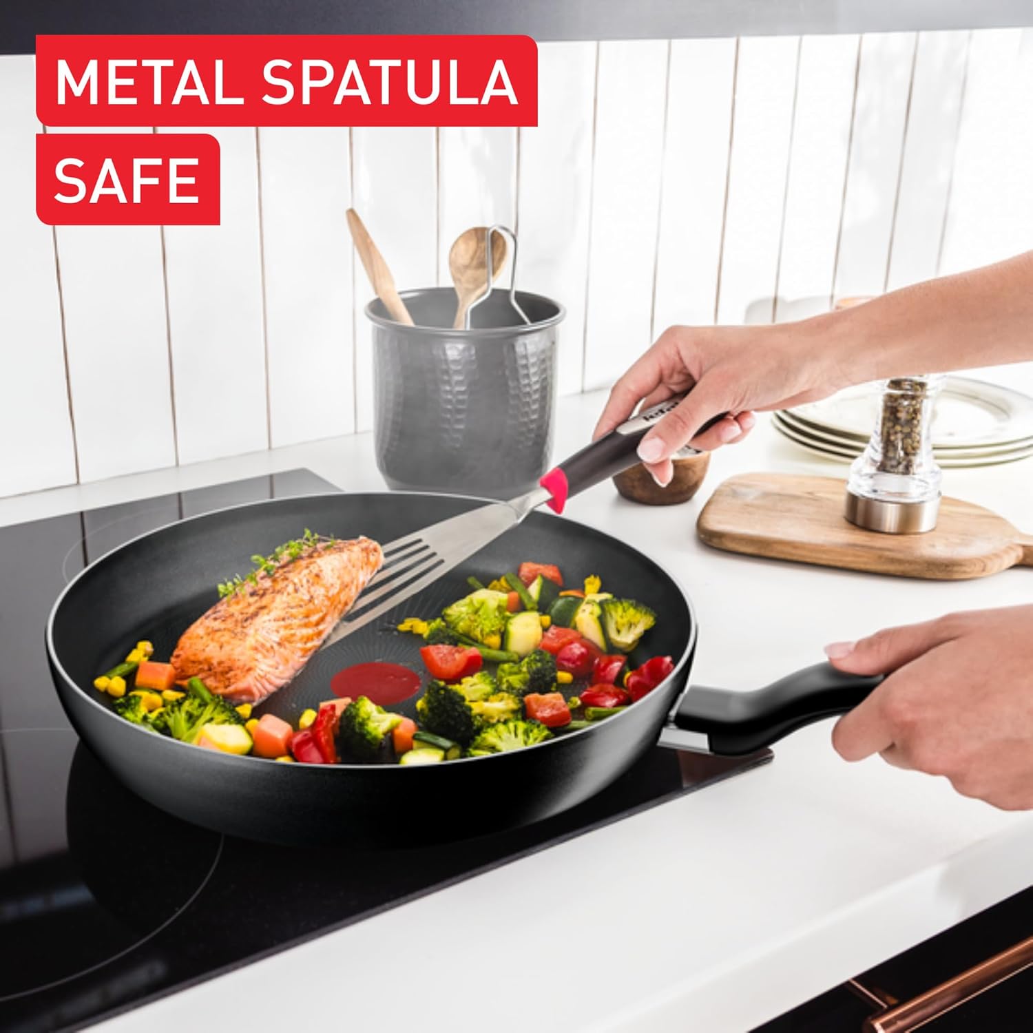 Titanium Essential Frying Pan 24 cm, Non-Stick Coating, All Hobs Compatible Except Induction, Metal Safe, Flawless Glide, Everyday Use, B9410444