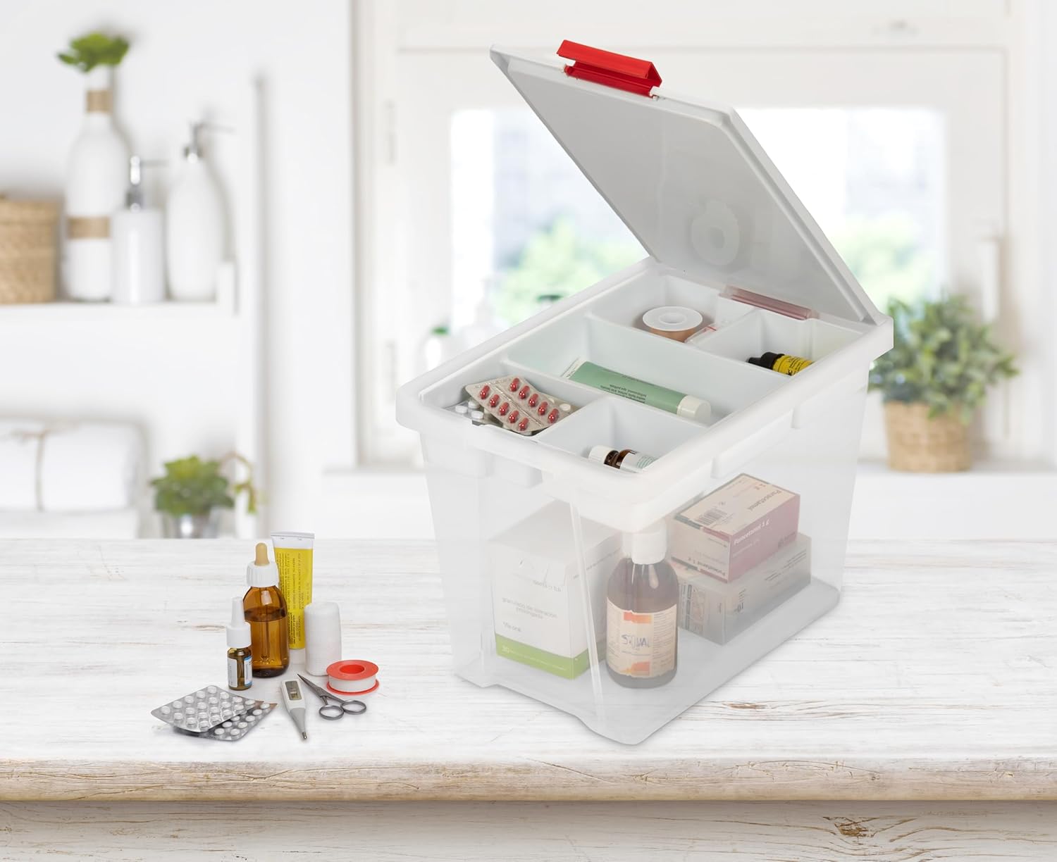 First Aid Box with Lid, 15L Capacity, with Handles and Organiser Tray, Lid 100% Recycled Materials, BPA Free, Measures 25 x 36 x 26 cm