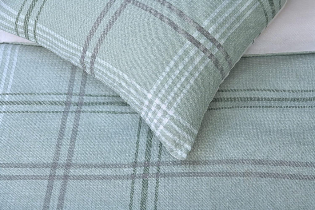 Waffle Green Check Reversible Duvet Cover Quilt Pillow Cases Bedding Set Soft Easy Care- Double (200cm x 200cm