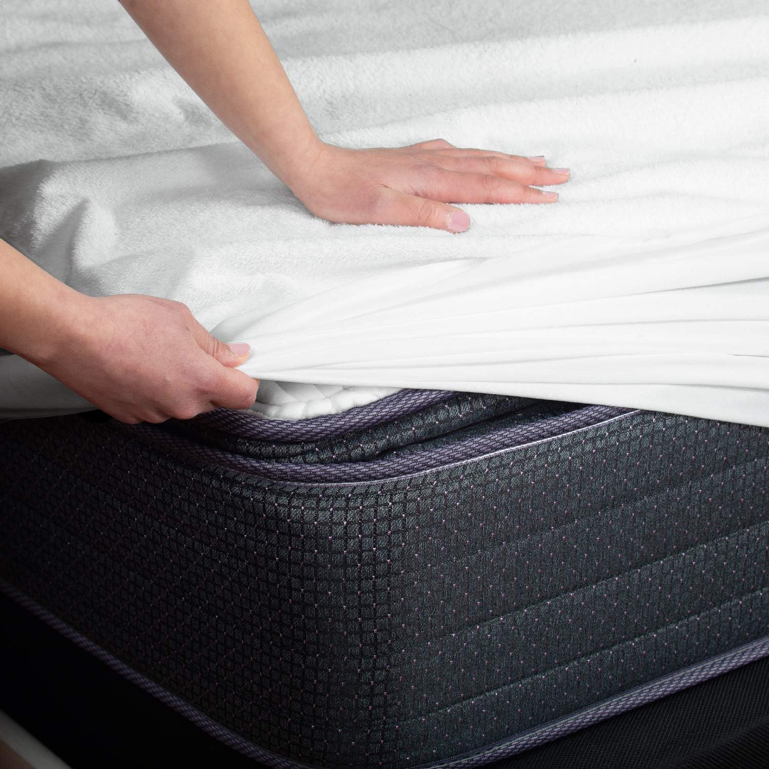 100% Waterproof Mattress Protector King Size Terry Top - Extra Deep 30cm Fitted Skirt - King Size Mattress Protector - Super Absorbent - Machine Washable - King (152x200) cm