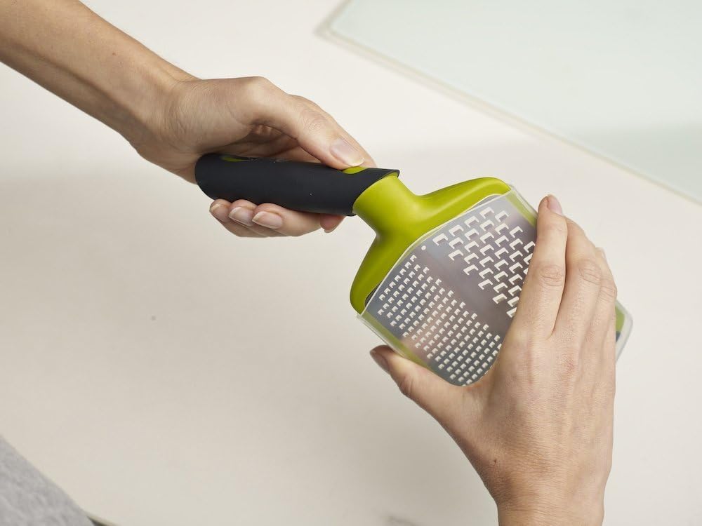 Twist - 2 in 1 grater, Course and Fine, Dishwasher Safe - Green