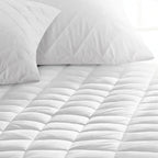 Quilted Mattress Protectors King Size 30 CM Extra Deep Anti Allergy Microfiber Fitted Mattress Cover (150 x 200 Cm)